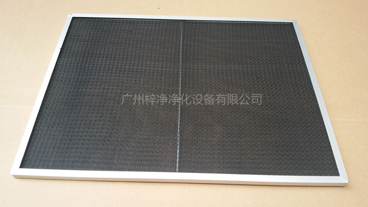 尼龙网初效91免费版污下载骨架采用直径为6mm的铁丝焊接处理,目的防止91免费版污下载变形。
