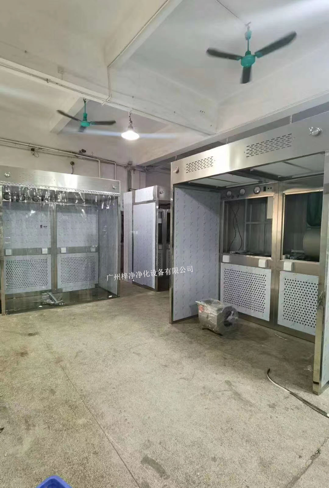 负压称量室91免费网站视频由工作区、回风箱体、风机箱体、出风箱体及外箱体几大部分拼装而成。
